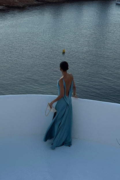 Blue Deep Backless Dress 💙✨