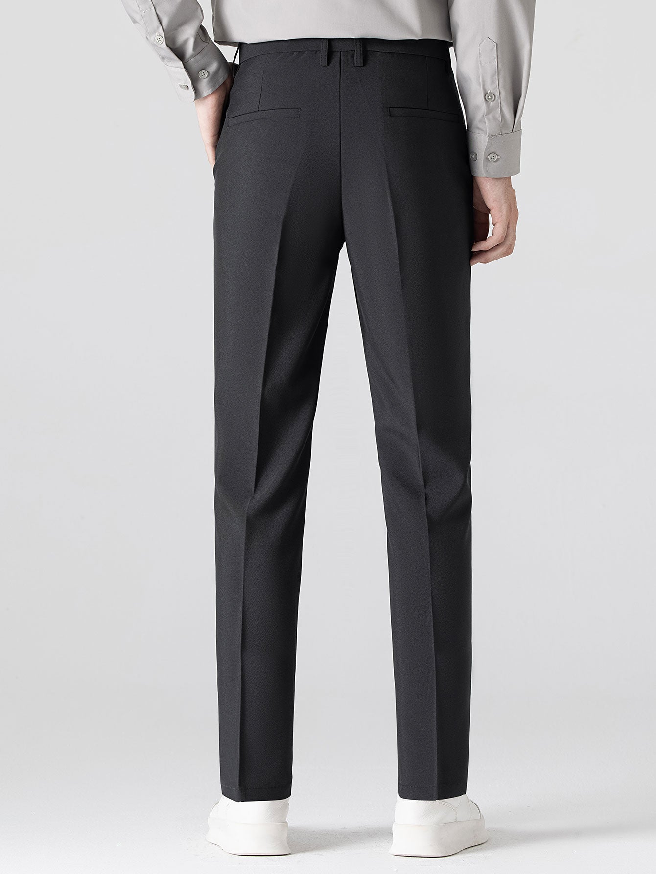 Contrast Trim Twisted Jacquard Knit Polo & Slim Fit Tapered Trousers