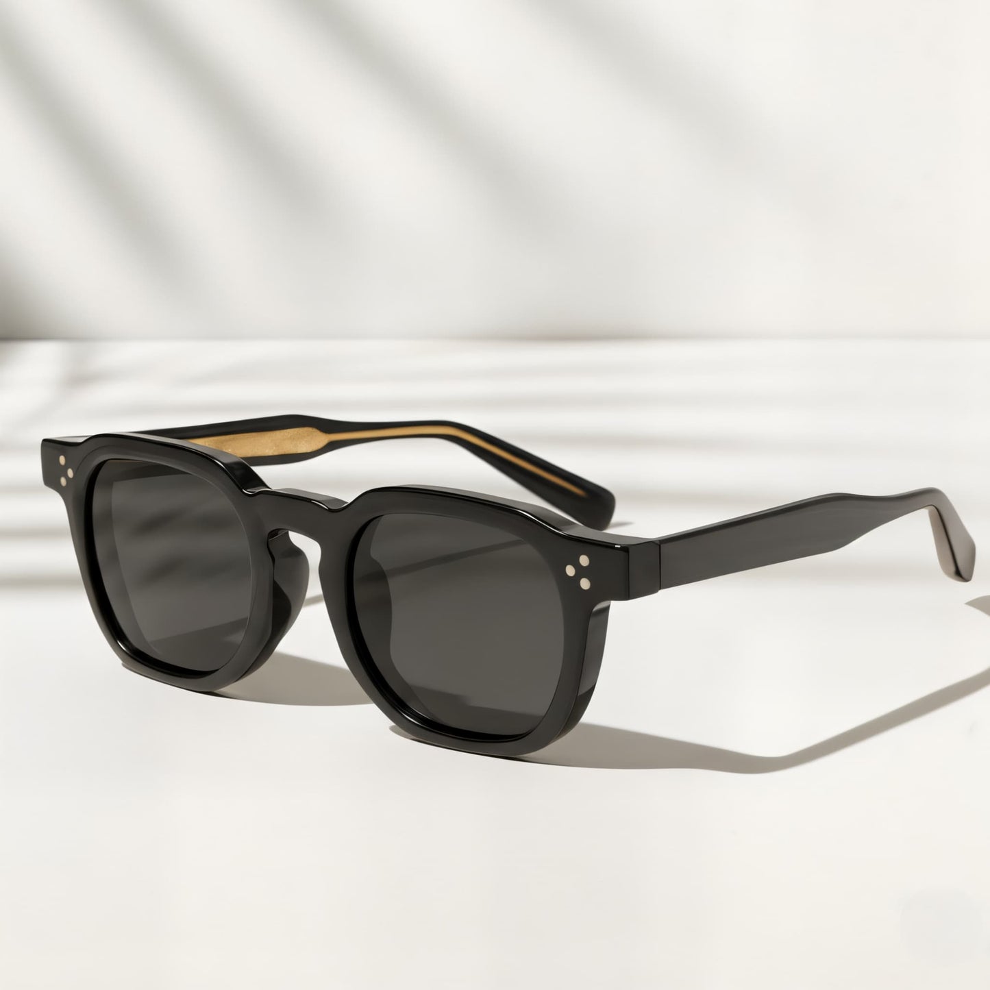 Cayman Grove Shades