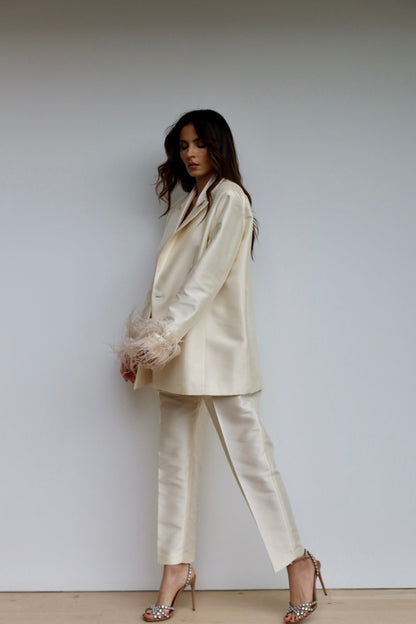 Structured Pearl Trousers 🤍