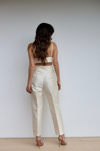 Structured Pearl Trousers 🤍