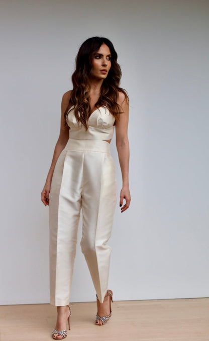 Structured Pearl Trousers 🤍