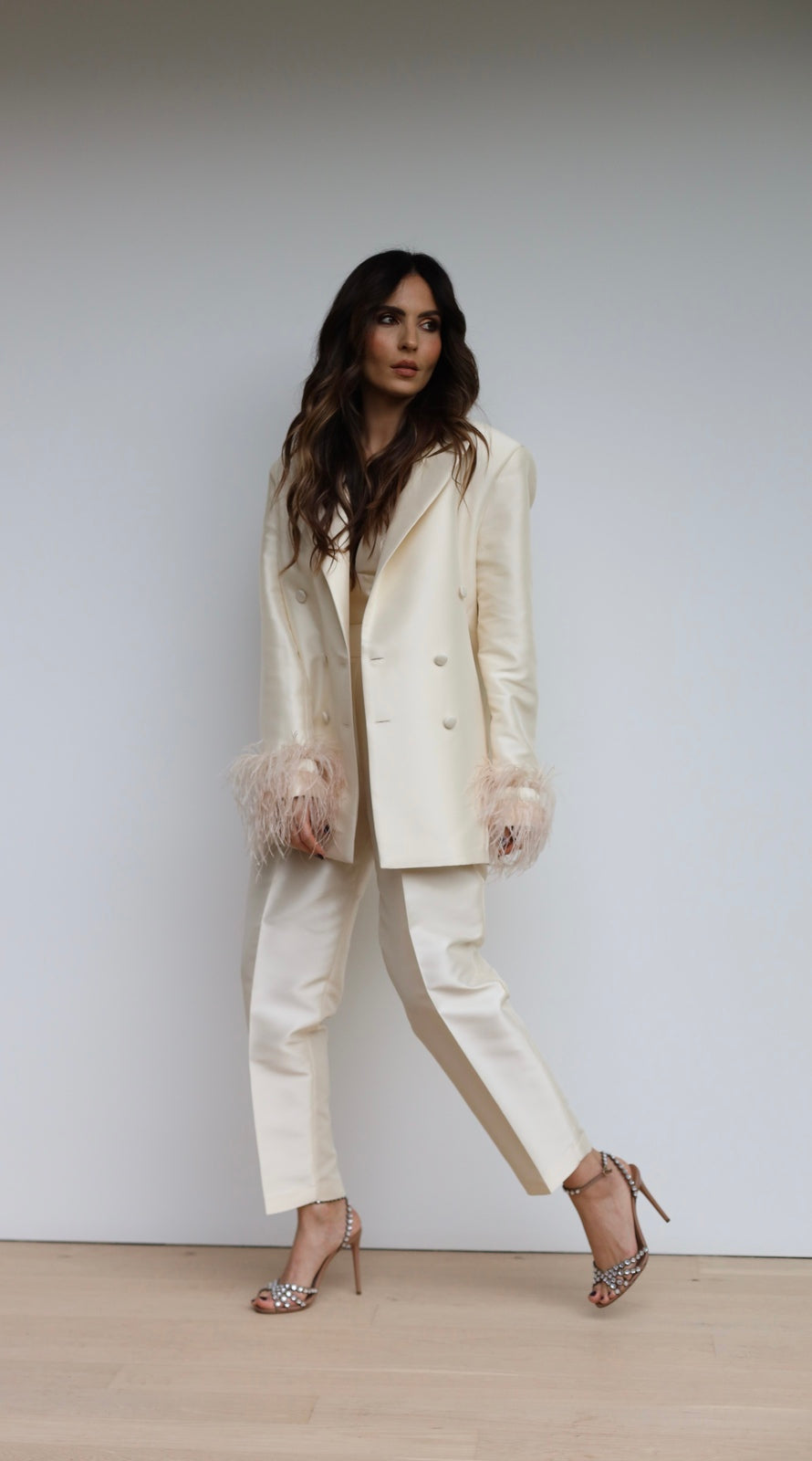 Oversized Pearl Blazer with Feather Trim 🤍✨