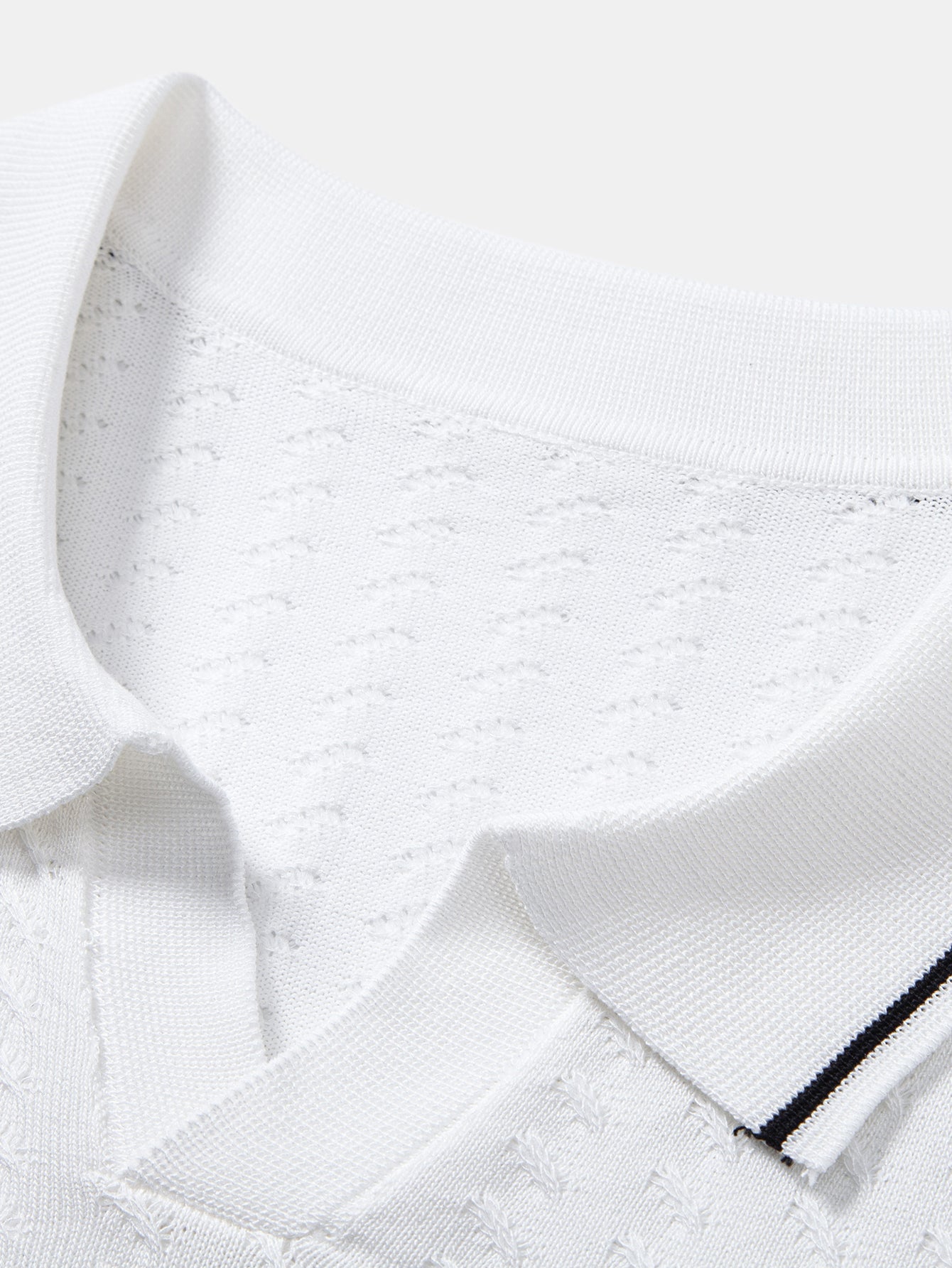 Contrast Trim Textured Johnny Collar Knit Polo