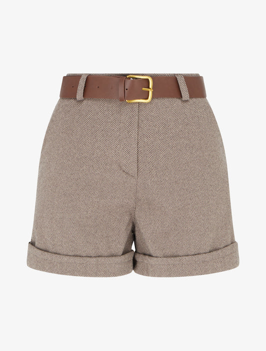 Short met omgeslagen pijpen en chevronprint. - Beige
