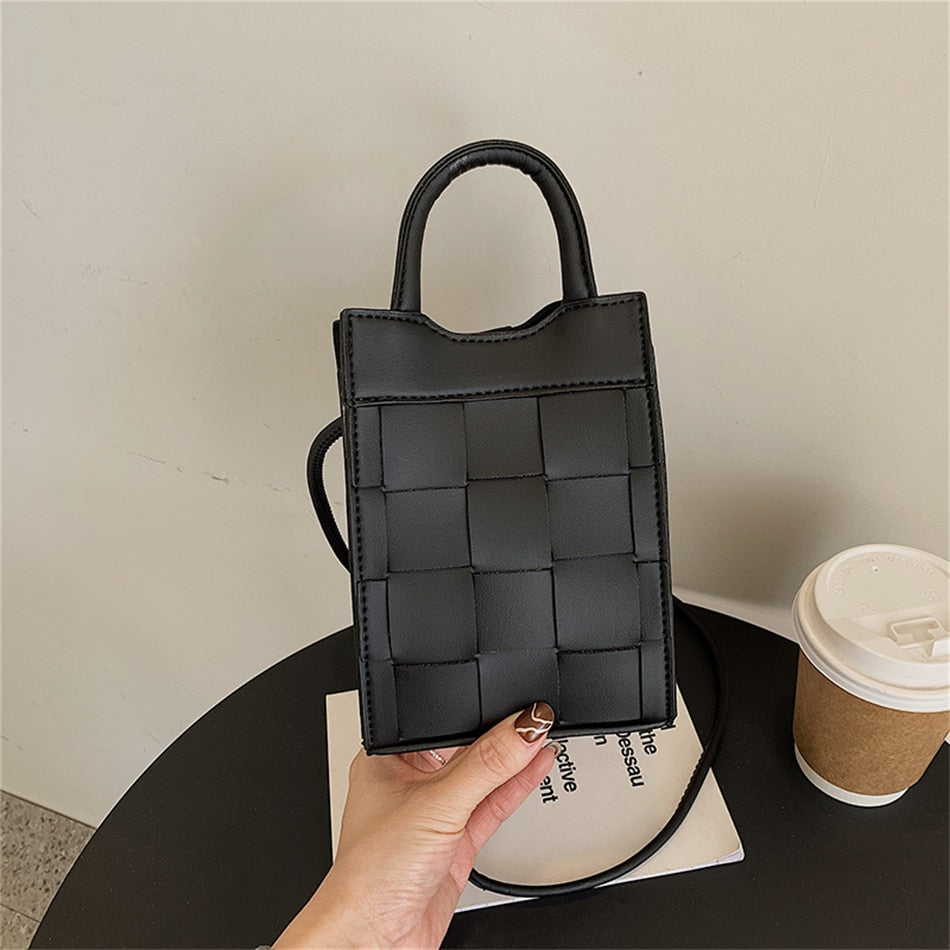 Chalise | Phone Bag