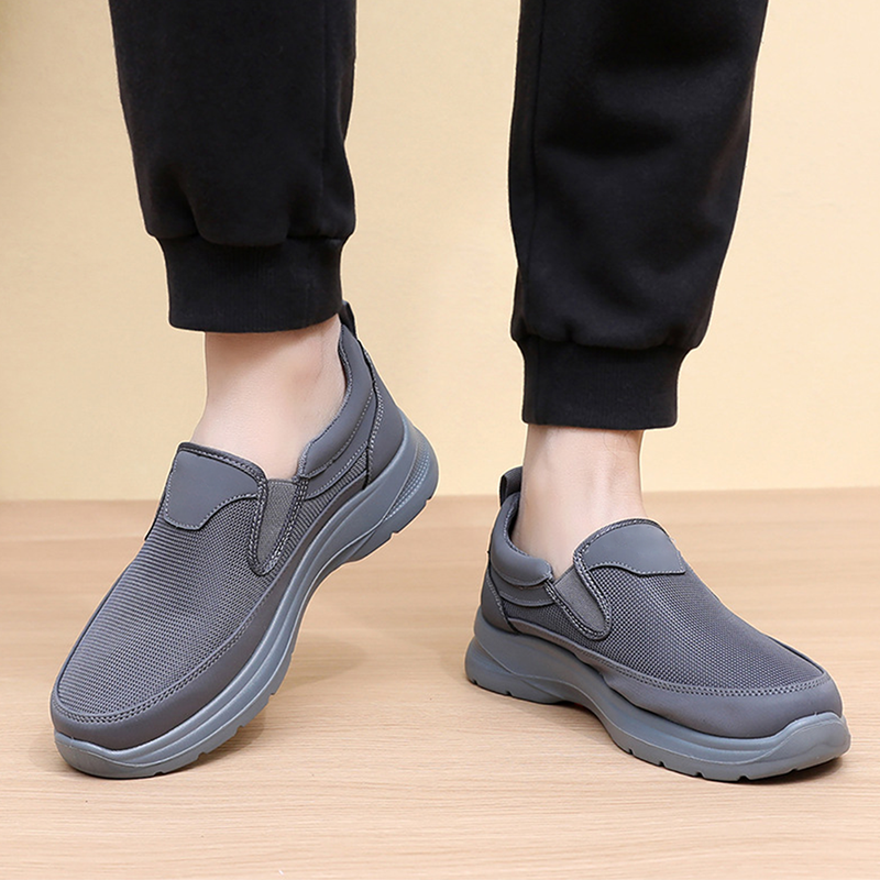 👞👟 Men’s Slip-On Walking Sneakers – Breathable, Non-Slip Comfort 👟