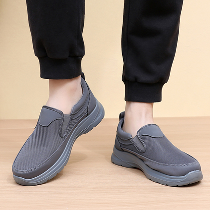 👞👟 Men’s Slip-On Walking Sneakers – Breathable, Non-Slip Comfort 👟