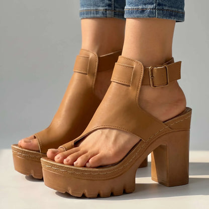 Yasmin Platform Sandals