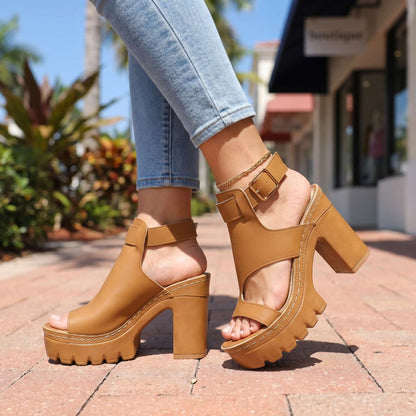 Yasmin Platform Sandals